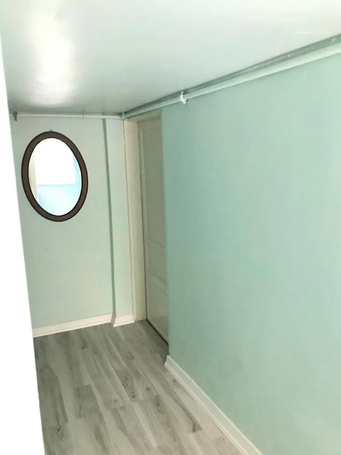 Lägenhet A Private Room In Shared Accommodation For Daily Rent Istanbul Turkiet