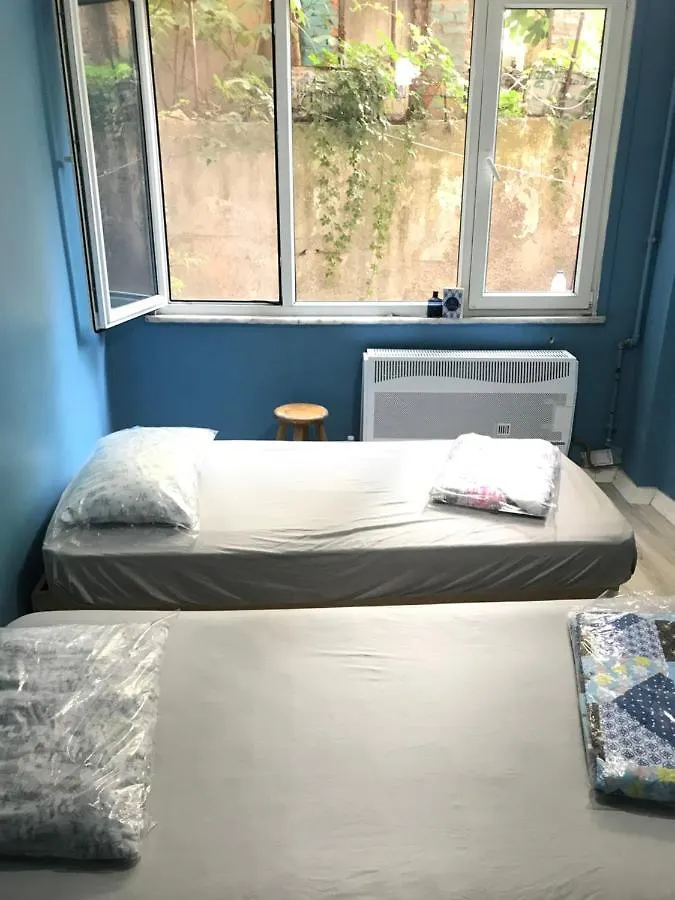 A Private Room In Shared Accommodation For Daily Rent Istanbul Lägenhet